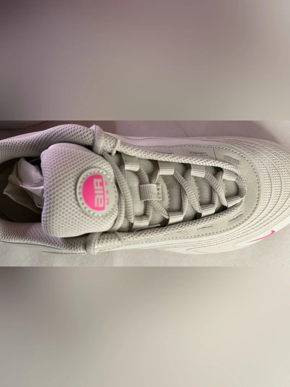 Nike Women’s 10 Air Max Fire Phantom Hyper Pink- light bone New